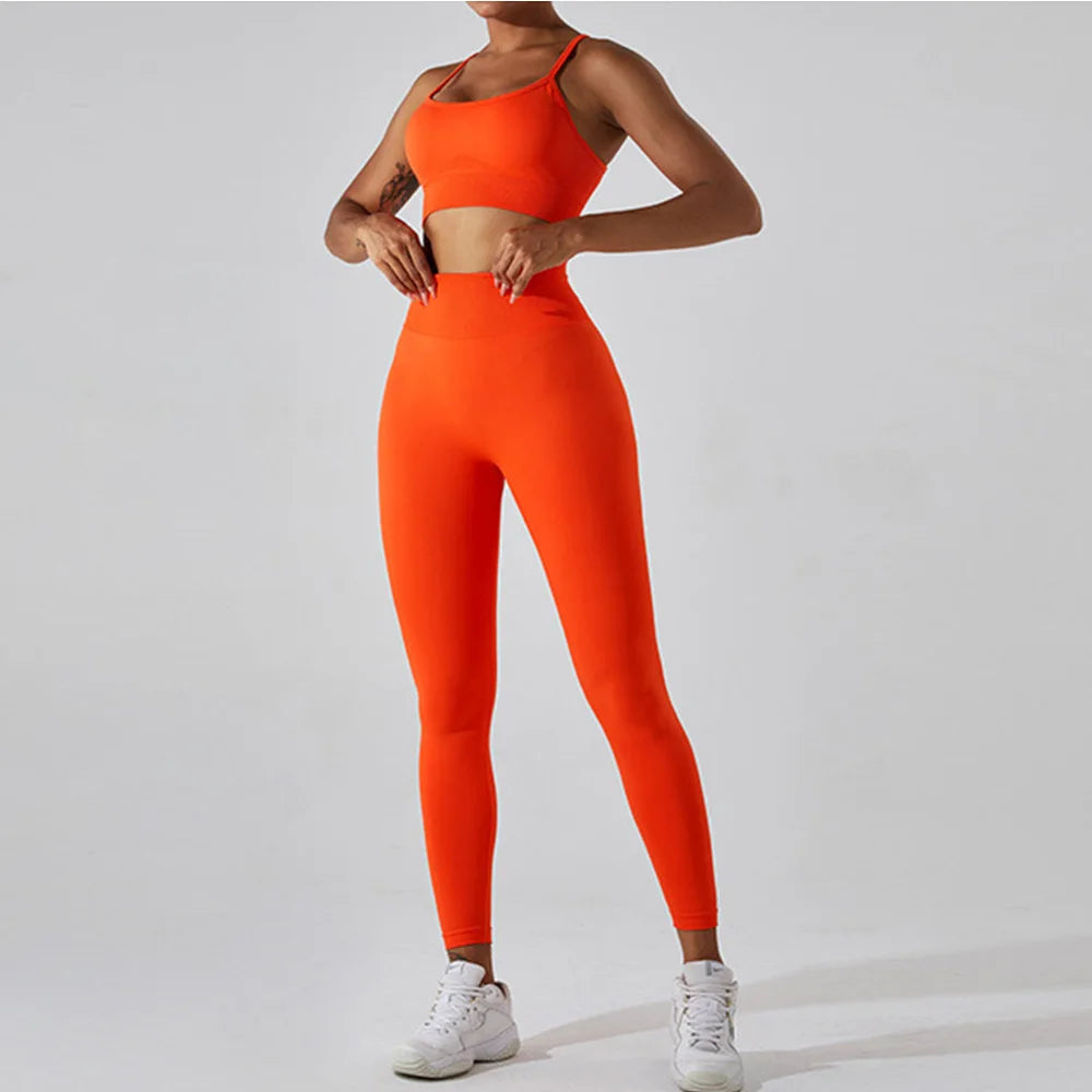 Seamless Performance Wear Set With High Waist Leggings