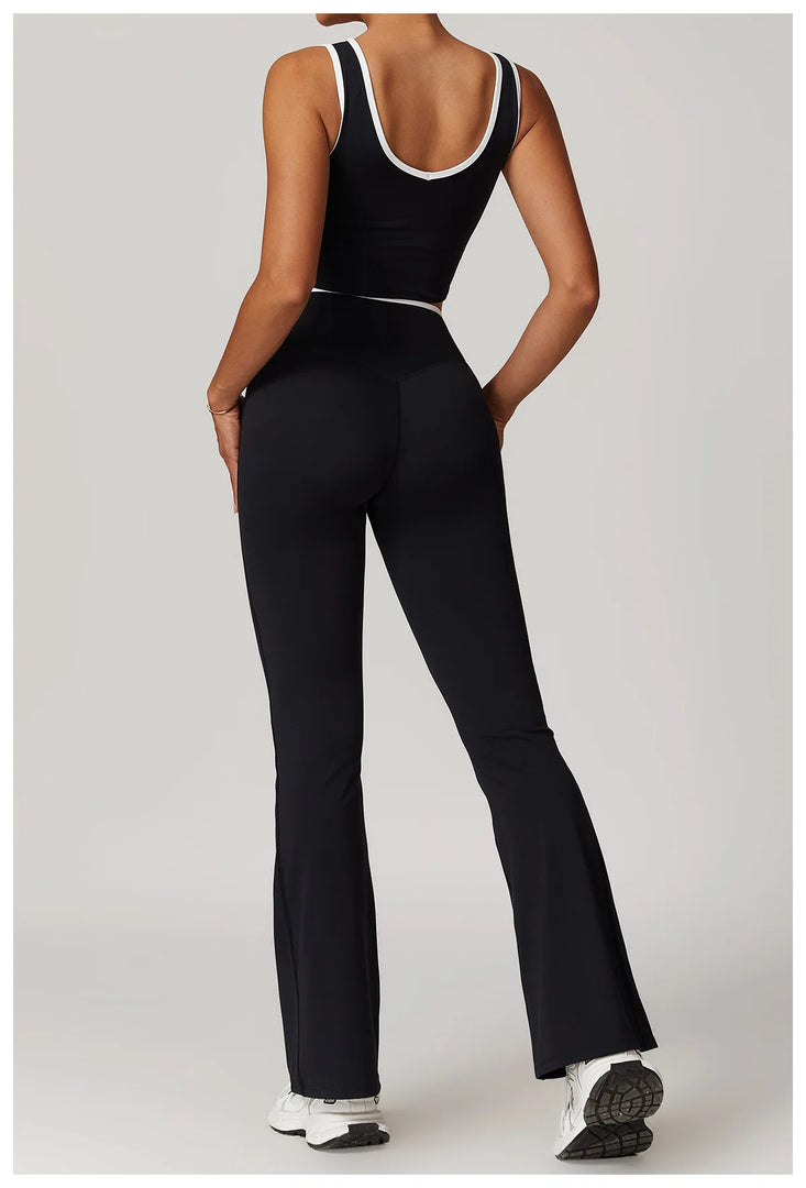 Breathable Two Piece Performance Yoga Set Contour Leggings