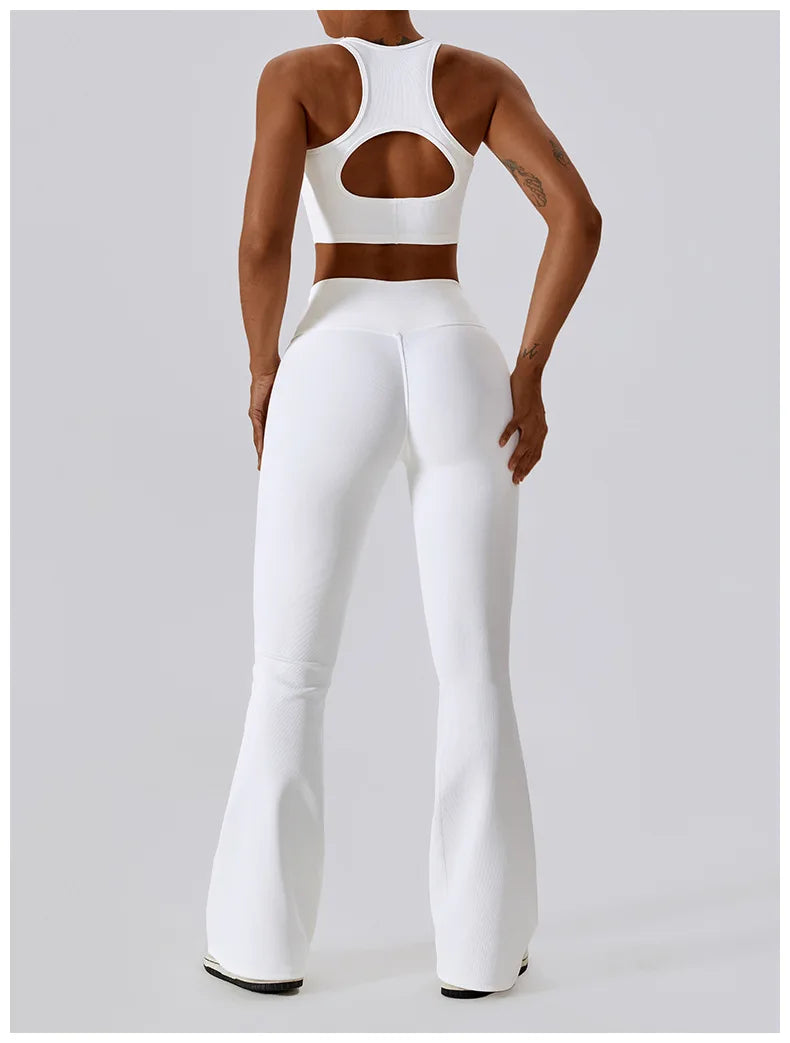 Seamless Contouring 2 Piece Yoga Set Performance Pro