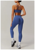 Load image into Gallery viewer, Performance Contoured Zippered Yoga Outfit Long Sleeve
