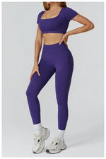 Load image into Gallery viewer, Seamless Contour Top Ultra Premium Quick Dry Performance
