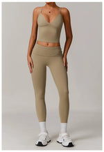 Load image into Gallery viewer, 2 Piece Seamless Contour Yoga Set Nylon Spandex Blend
