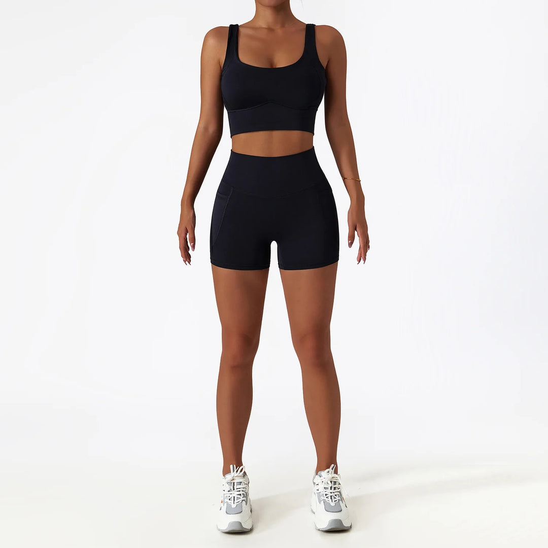 Two Piece Seamless Contour Trackwear Set for Performance