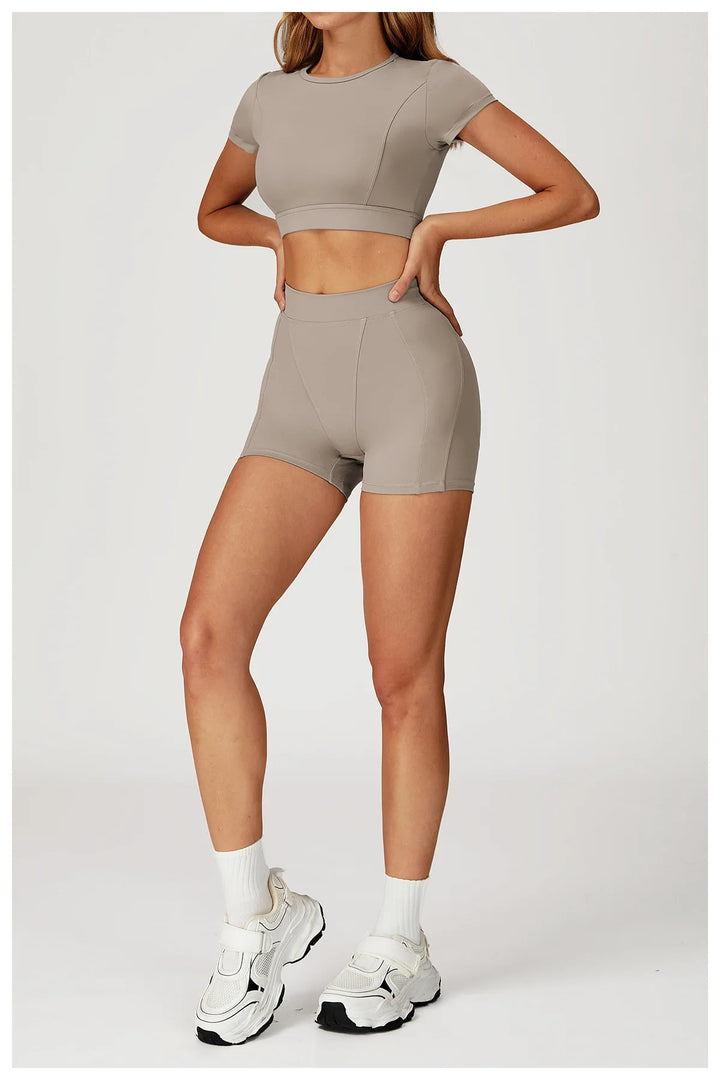 Two-Piece Contoured Breathable Yoga Set Leggings Silhouette