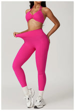 Load image into Gallery viewer, V Back Swept High Waist Contoured Leggings With Performance
