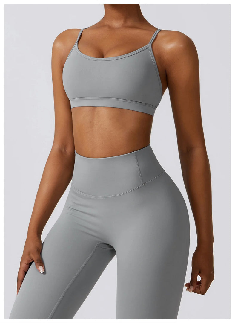 Contoured Interwoven Athleisure Long Sleeve Yoga Ensemble
