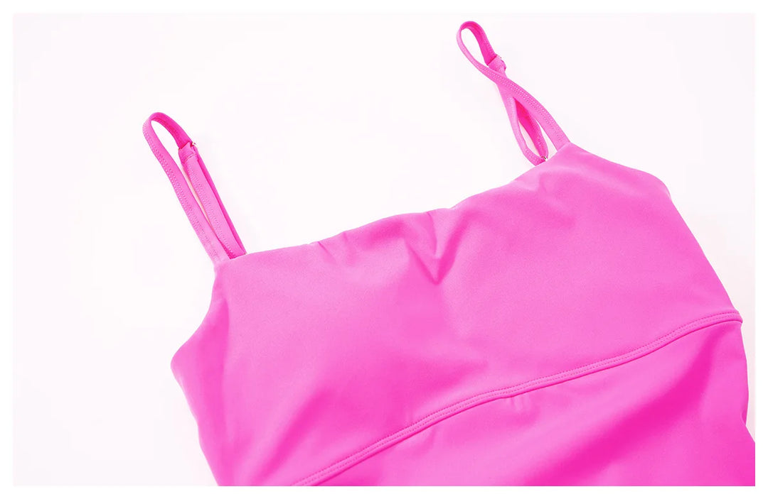 Seamless Contoured Back V Yoga Top for Performance