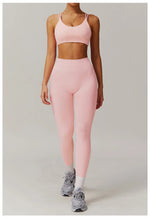 Load image into Gallery viewer, Performance Contoured Zippered Yoga Outfit Long Sleeve

