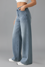 Load image into Gallery viewer, Women's Wide Leg Jeans High Rise Relaxed Fit Straight Leg Casual Blue Jean Style
