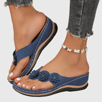 Load image into Gallery viewer, Women's Wedge Sandals Floral Strap Flip Flop Style
