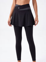 Load image into Gallery viewer, Caelia Yoga Panelled Skorts
