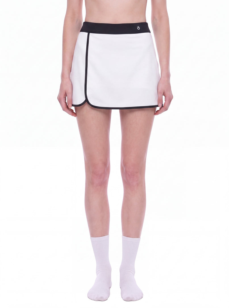 Regina Block A-Line Skort - In White