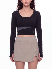 Celestia Panelled Long Sleeve Yoga T-Shirt - In Black