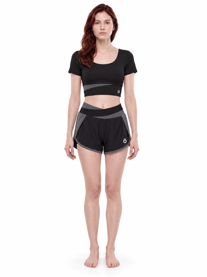 Amara + Cecilia Panelled Activewear Matching Set - Black