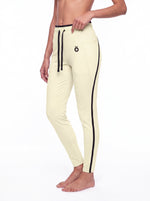 Load image into Gallery viewer, Gemina Block Yoga Leggings - In White
