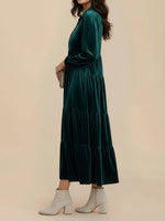 Load image into Gallery viewer, Women's Velvet Midi Dress Collar Long Sleeve Tiered Flowing Fall Wedding Guest Style
