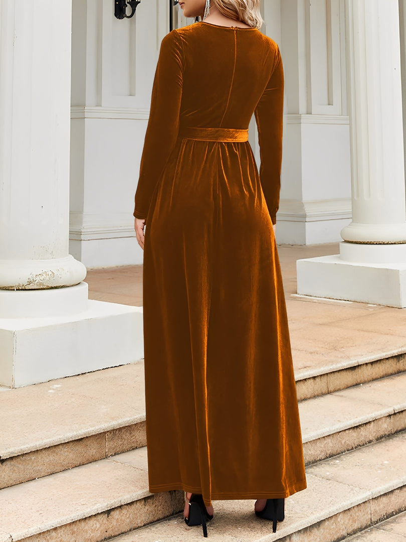 Women's Velvet Maxi Dress Round Neck Long Sleeve Belted Flowing Autumn Wedding Guest Style