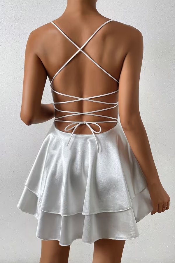 Women's Cocktail Dresses Deep V-Neck Open-Back Pleated Skater Mini