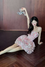 Load image into Gallery viewer, Women's Floral Mini Dress Strapless Structured Bodice Cocktail Party Style
