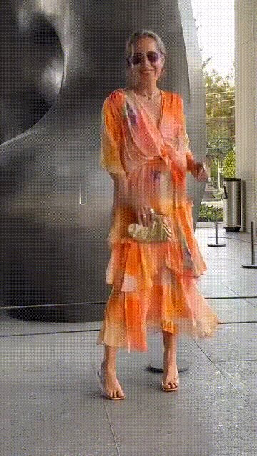 Women's Tie Dye Maxi Dress V Neck Bell Sleeve Tiered Ruffle Flowing Bohemian Style